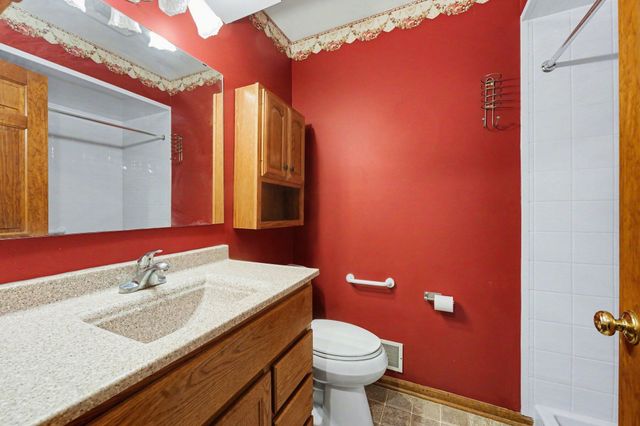 2701 Springview Road Nw, City Of Walker, MI 49534