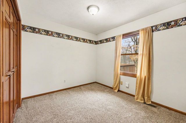 2701 Springview Road Nw, City Of Walker, MI 49534