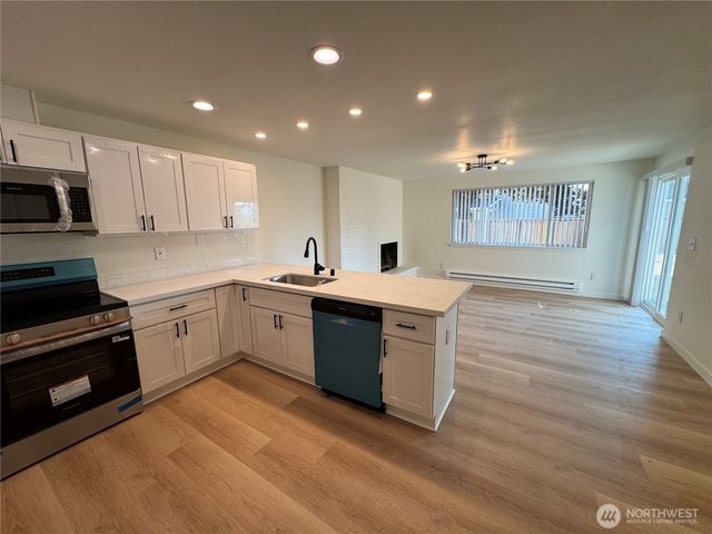 17624 17622 30th Avenue Ct E, Tacoma, WA 98387