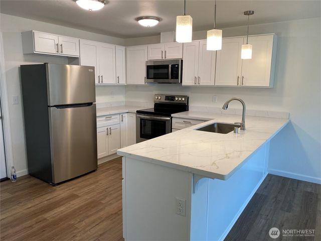 17624 17622 30th Avenue Ct E, Tacoma, WA 98387
