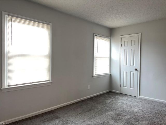 5515 Professor CT, Virginia Beach, VA 23462