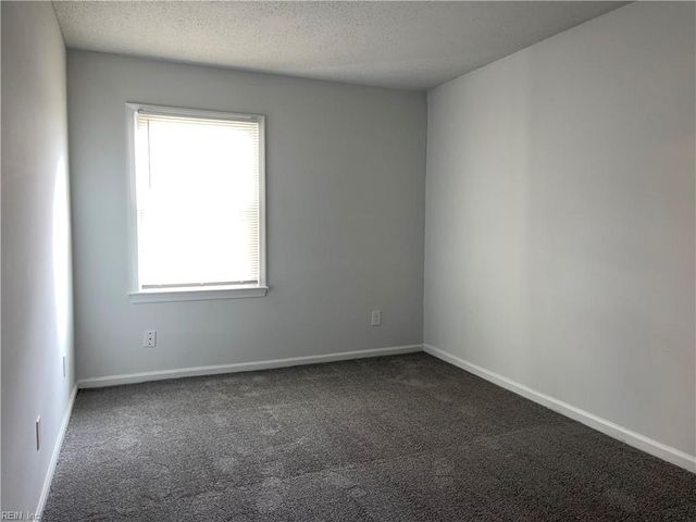 5515 Professor CT, Virginia Beach, VA 23462