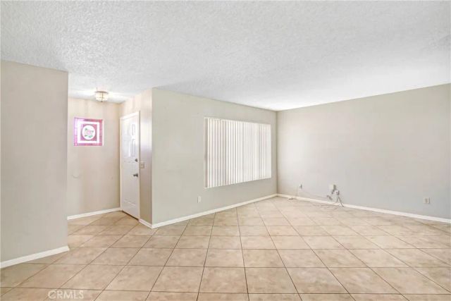 2875 Oradon Way, Hemet, CA 92545