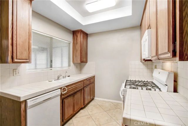 2875 Oradon Way, Hemet, CA 92545