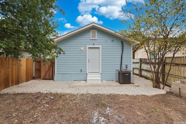 2913 Tampico, San Antonio, TX 78207