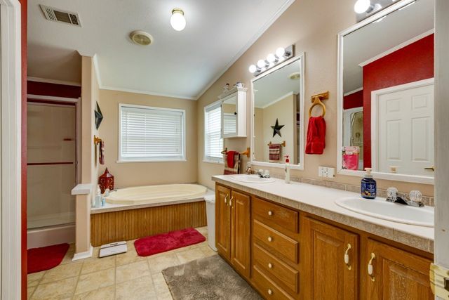 4880 WHITEHEAD Road, Midlothian, TX 76065