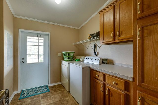 4880 WHITEHEAD Road, Midlothian, TX 76065