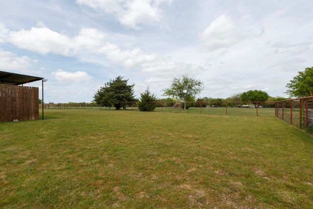 4880 WHITEHEAD Road, Midlothian, TX 76065