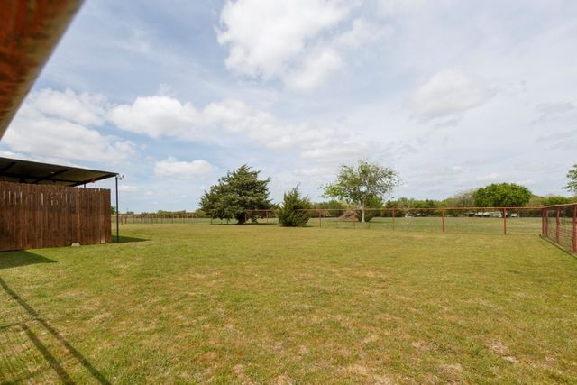 4880 WHITEHEAD Road, Midlothian, TX 76065