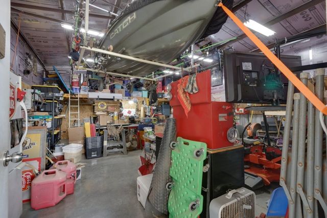 4880 WHITEHEAD Road, Midlothian, TX 76065