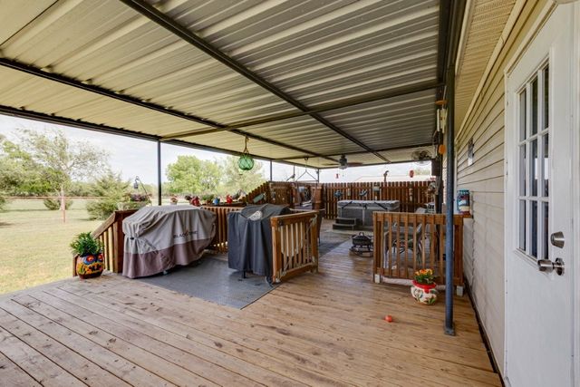 4880 WHITEHEAD Road, Midlothian, TX 76065