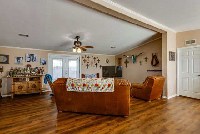 4880 WHITEHEAD Road, Midlothian, TX 76065