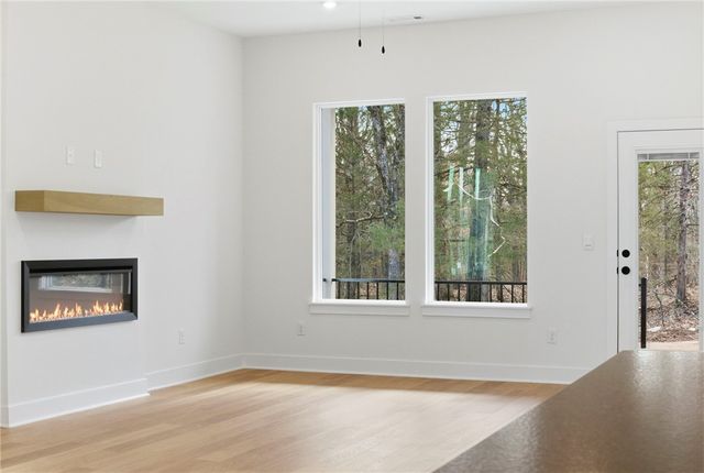 1834 E Fiji Street, Fayetteville, AR 72701