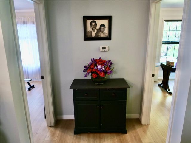 17 Oakhollow, Palacios, TX 77465