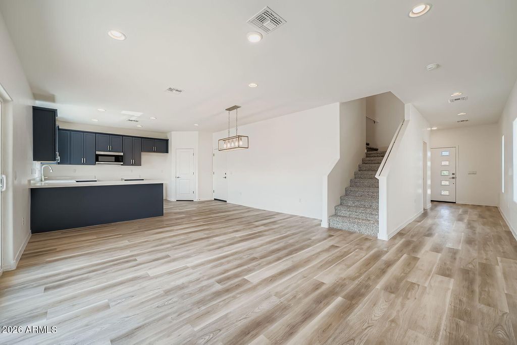 5519 S 11TH Avenue, Phoenix, AZ 85041 — photo 4