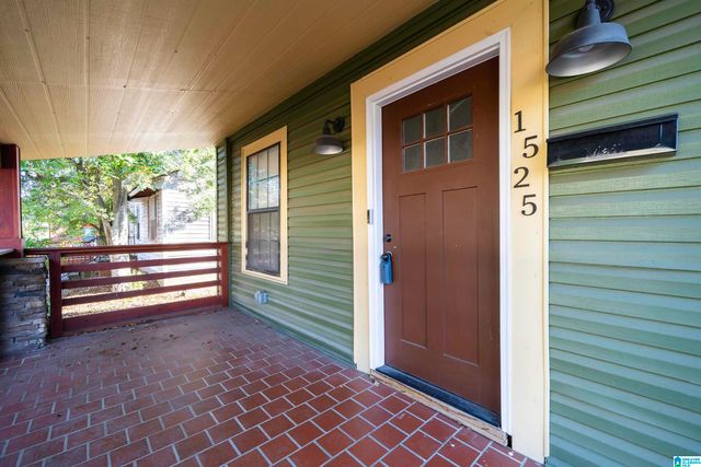 1525 4TH COURT W, Birmingham, AL 35208