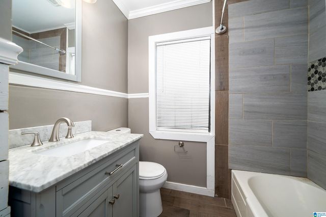 1525 4TH COURT W, Birmingham, AL 35208