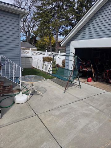 4829 Oceania Street, Oakland Gardens, NY 11364