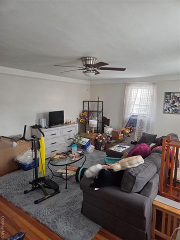 4829 Oceania Street, Oakland Gardens, NY 11364