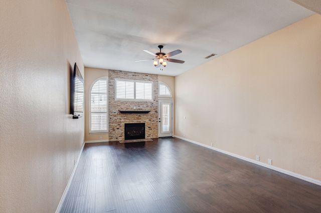 7220 Cloverleaf Drive, Plano, TX 75074