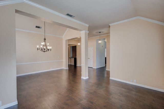 7220 Cloverleaf Drive, Plano, TX 75074