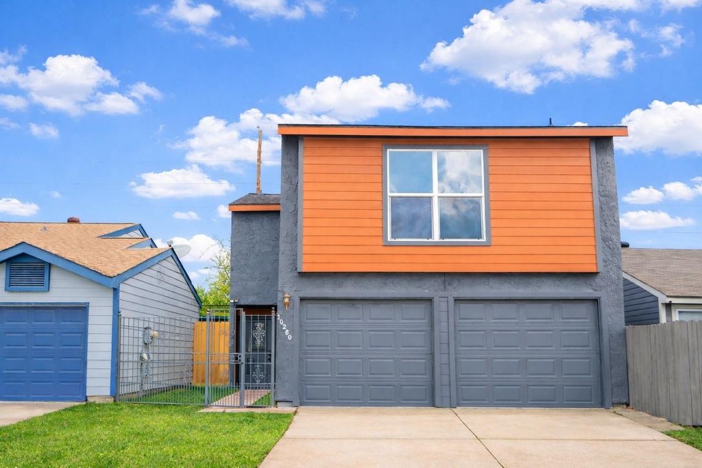 10260 Bridgeland Lane, Houston, TX 77041