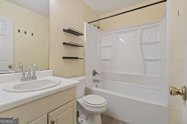 3111 Mineral Ridge Lane, Stone Mountain, GA 30087