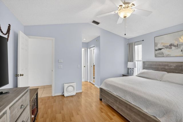 495 Carrington Lane, Weston, FL 33326