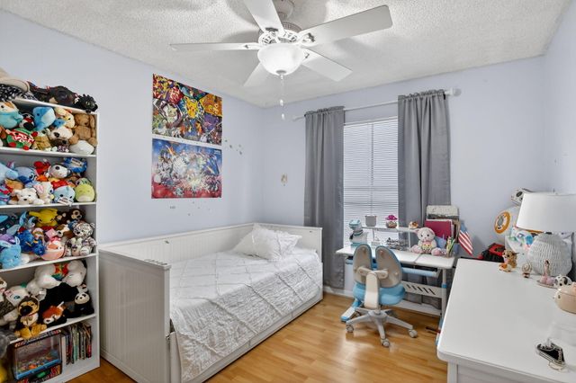 495 Carrington Lane, Weston, FL 33326