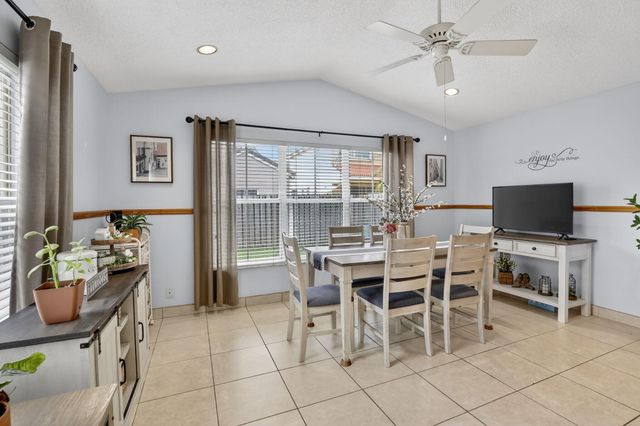 495 Carrington Lane, Weston, FL 33326