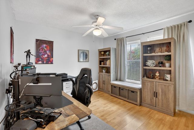 495 Carrington Lane, Weston, FL 33326