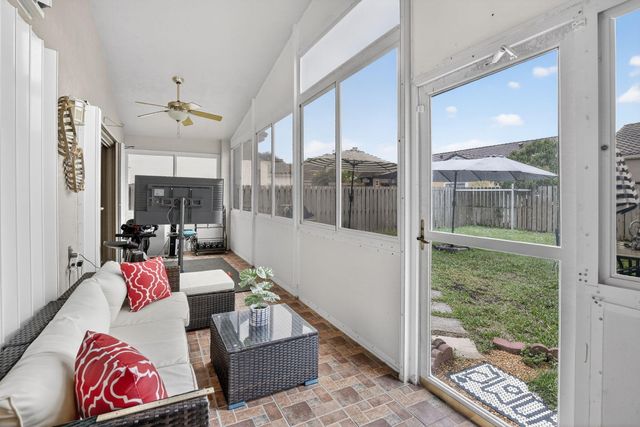 495 Carrington Lane, Weston, FL 33326