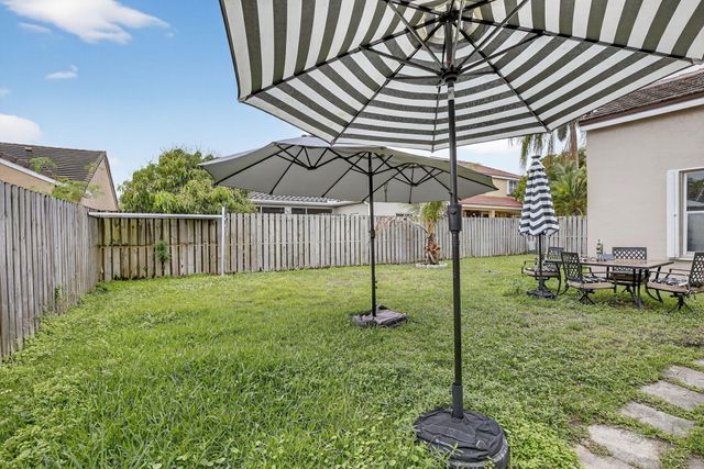 495 Carrington Lane, Weston, FL 33326