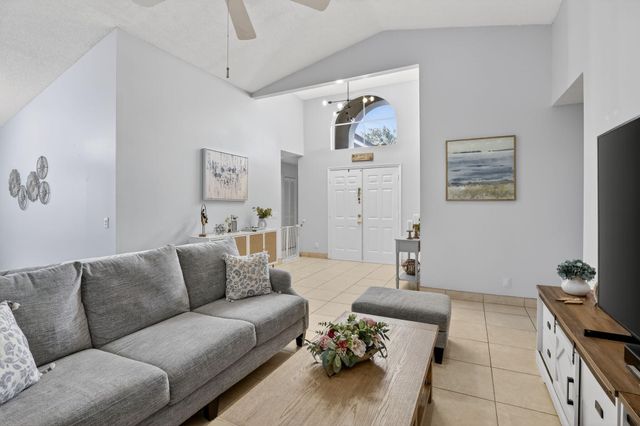 495 Carrington Lane, Weston, FL 33326