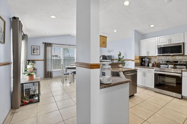 495 Carrington Lane, Weston, FL 33326