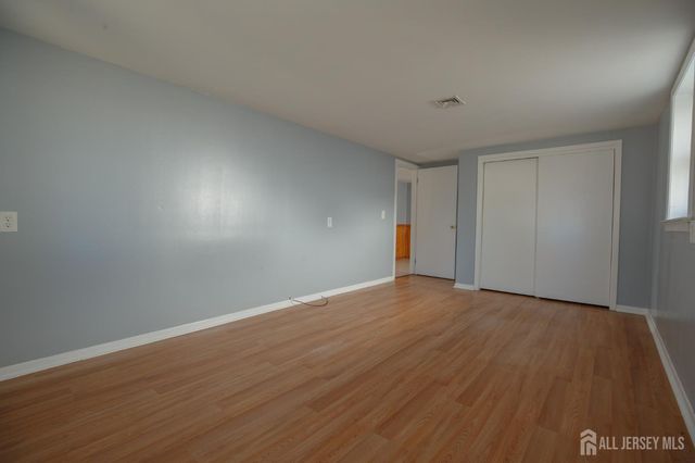 373 Hyatt Street, Avenel, NJ 07001