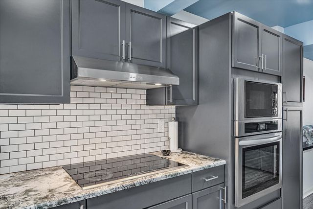 3387 Kelly LN, Roanoke, VA 24018