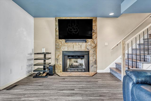 3387 Kelly LN, Roanoke, VA 24018