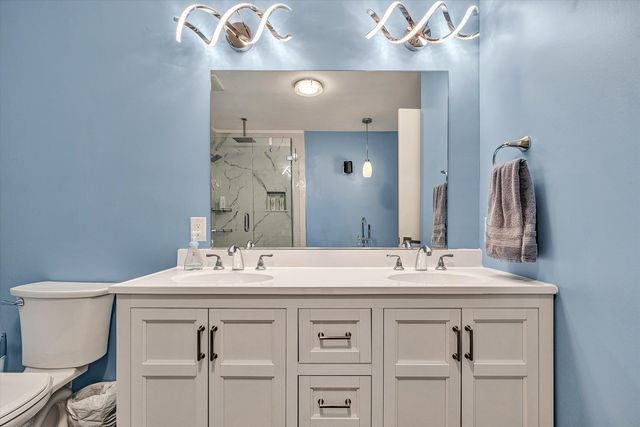 3387 Kelly LN, Roanoke, VA 24018