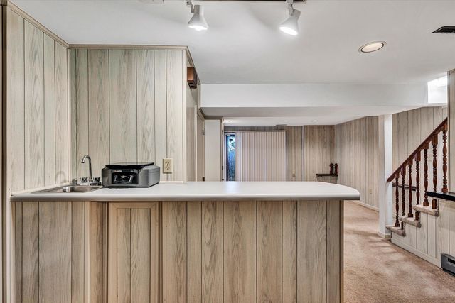 3387 Kelly LN, Roanoke, VA 24018