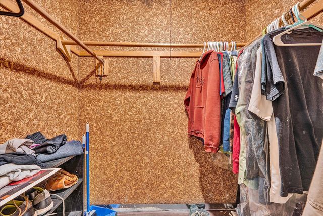 3387 Kelly LN, Roanoke, VA 24018