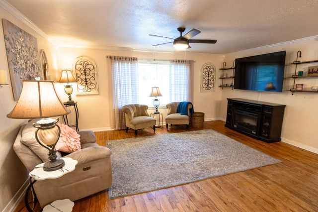 749 S Cass, Centerville, TX 75833