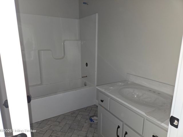 481 Peterson Dr, Taylorsville, KY 40071