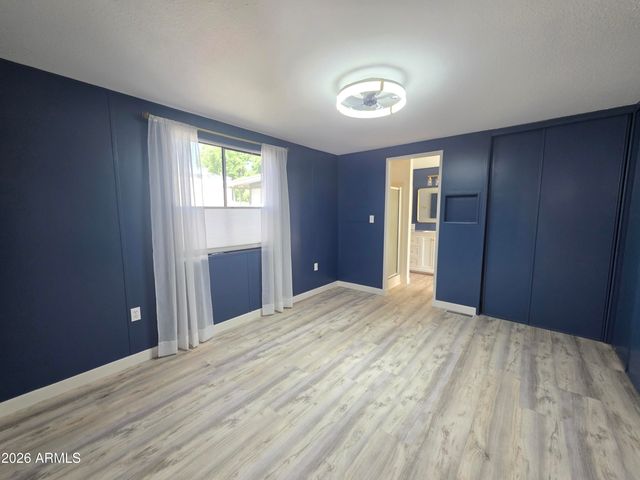 2233 E BEHREND Drive 165, Phoenix, AZ 85024