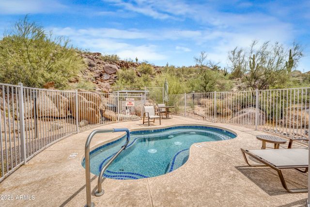 2233 E BEHREND Drive 165, Phoenix, AZ 85024