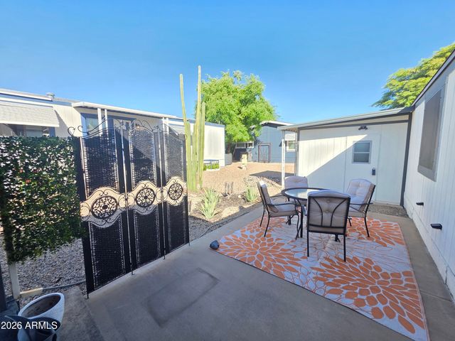 2233 E BEHREND Drive 165, Phoenix, AZ 85024