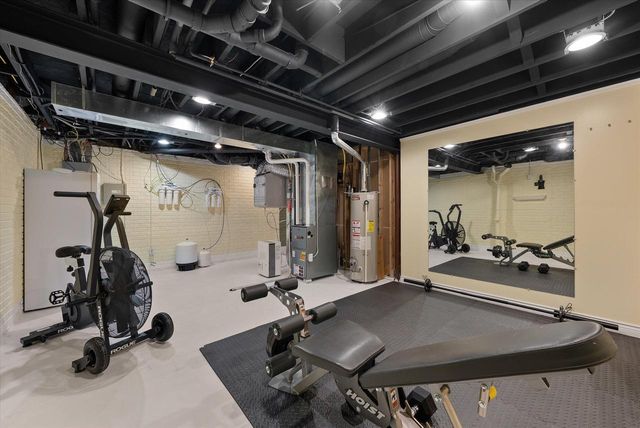 215 Maries WAY, Random Lake, WI 53075