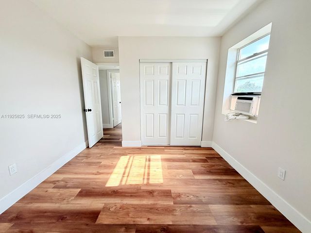 4801 NW 33rd Ave 3, Miami, FL 33142