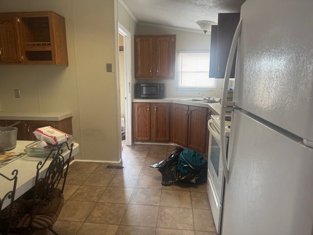 336B E Biggs Rd, Portland, TN 37148