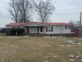 336B E Biggs Rd, Portland, TN 37148